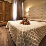 Condotti 29 فندق مبيت وإفطار