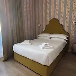 Condotti 29 فندق مبيت وإفطار 3*