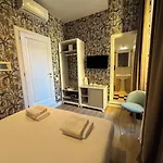 Condotti 29 فندق مبيت وإفطار 3*