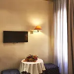فندق مبيت وإفطار Condotti 29 روما