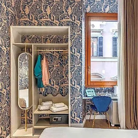 Bed & Breakfast Condotti 29 Roma