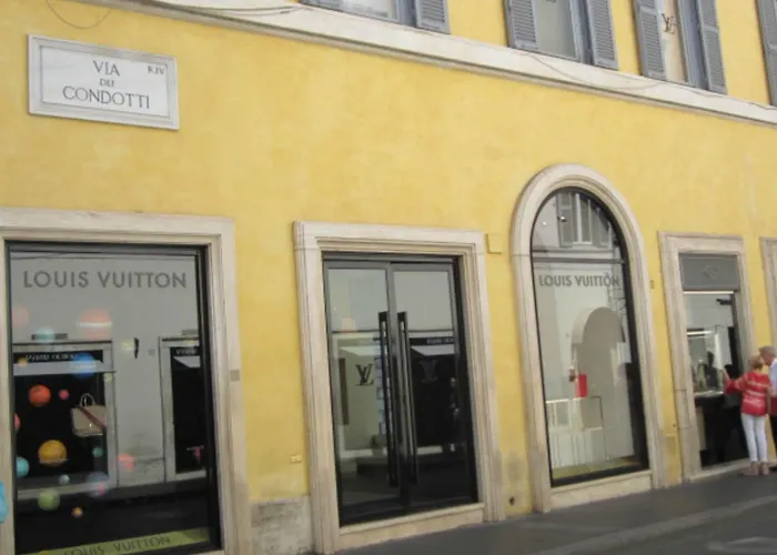 Oda ve Kahvaltı Condotti 29 3*