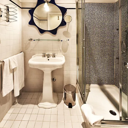 Condotti 29 فندق مبيت وإفطار 3*